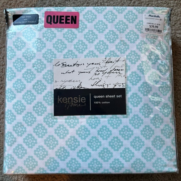 Kensie Blue & White Queen Sheet Set NEW - Picture 3 of 5